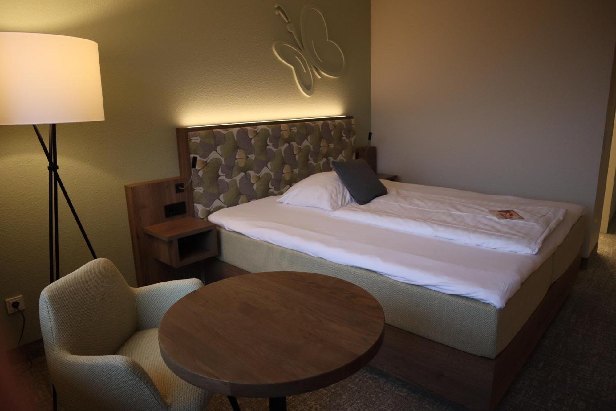 Willebadessen Wohlfuehlhotel Der Jaegerhof מראה חיצוני תמונה