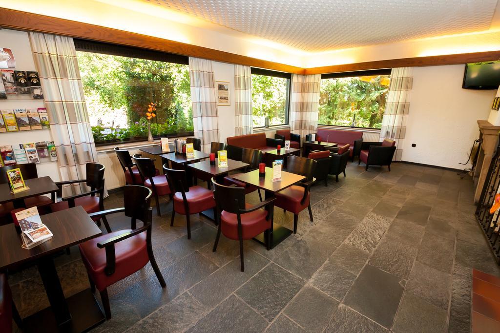 Willebadessen Wohlfuehlhotel Der Jaegerhof מראה חיצוני תמונה
